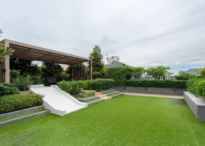 1bd With Rooftop Pool - 8 Min Mrt Free Shuttle * Bangkok